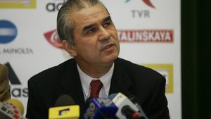 "Steaua are nevoie de un mijlocaș bun și de doi atacanți"