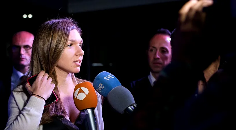 Simona Halep a atras toate privirile la Madrid! FOTO | Ținuța aleasă de liderul mondial la petrecerea de deschidere a turneului organizat de Ion Țiriac