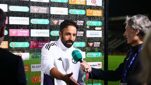 „Lașule! Dă-ți demisia”. A început iadul pentru Ruben Amorim la Manchester United după rușinea istorică de la Grimsby