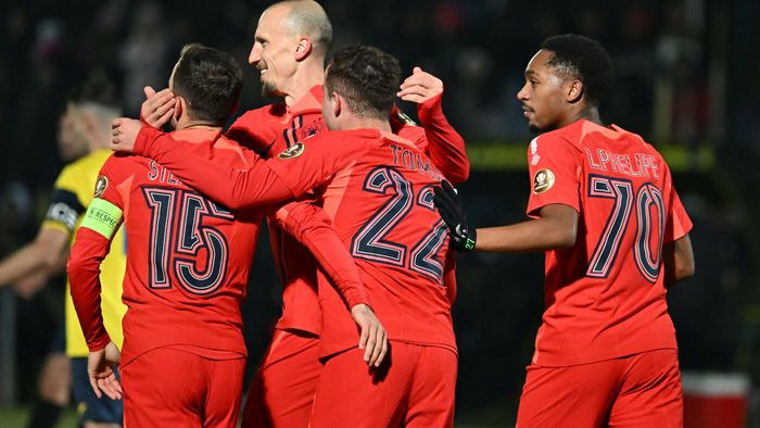 Asalt la fotbaliştii FCSB înainte de meciul cu Manchester United: „Eu am dat 30 de bilete"