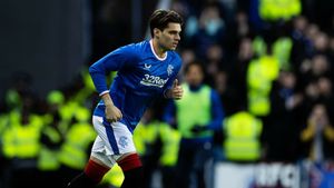 Ianis Hagi, din nou pe teren pentru Glasgow Rangers! Cât a jucat românul, revenit de curând după o accidentare teribilă