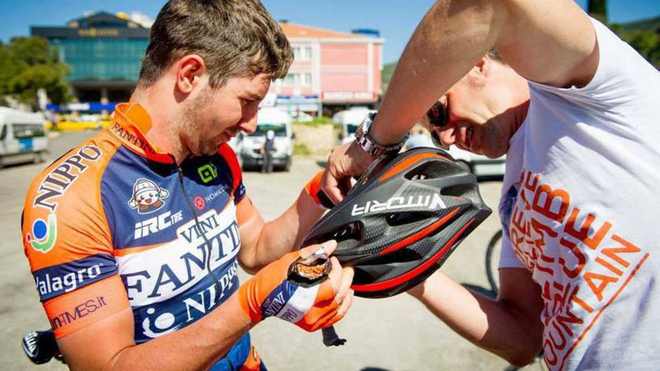 Cea mai mare performanță din istoria ciclismului din România! Edi Grosu a terminat pe 5 etapa a 13-a din Giro! Aru e noul tricou roz, după carnagiul în care au fost implicați Contador și Porte