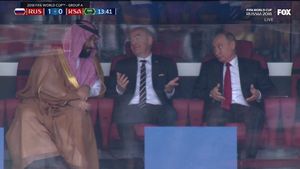 Ce să-i faci? :) Toți ochii au fost pe ei! VIDEO | Reacția de milioane a lui Putin în fața prințului Arabiei Saudite, după ce Rusia a marcat