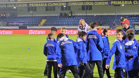 Vedetele FCSB, asaltate de juniorii de la Metaloglobus. Ce s-a întâmplat chiar pe terenul din Clinceni