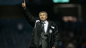 AFACEREA UNIREA:** 17 MILIOANE ÎN 2009-2010, 13 MILIOANE PROFIT!