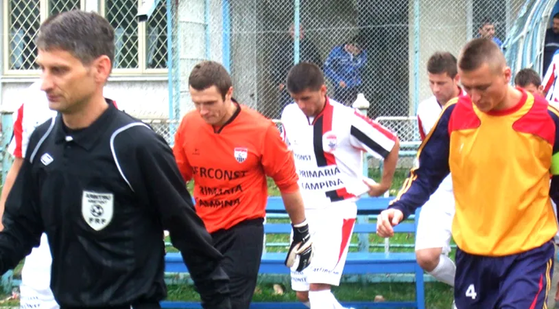 Mult zgomot,** puțin fotbal