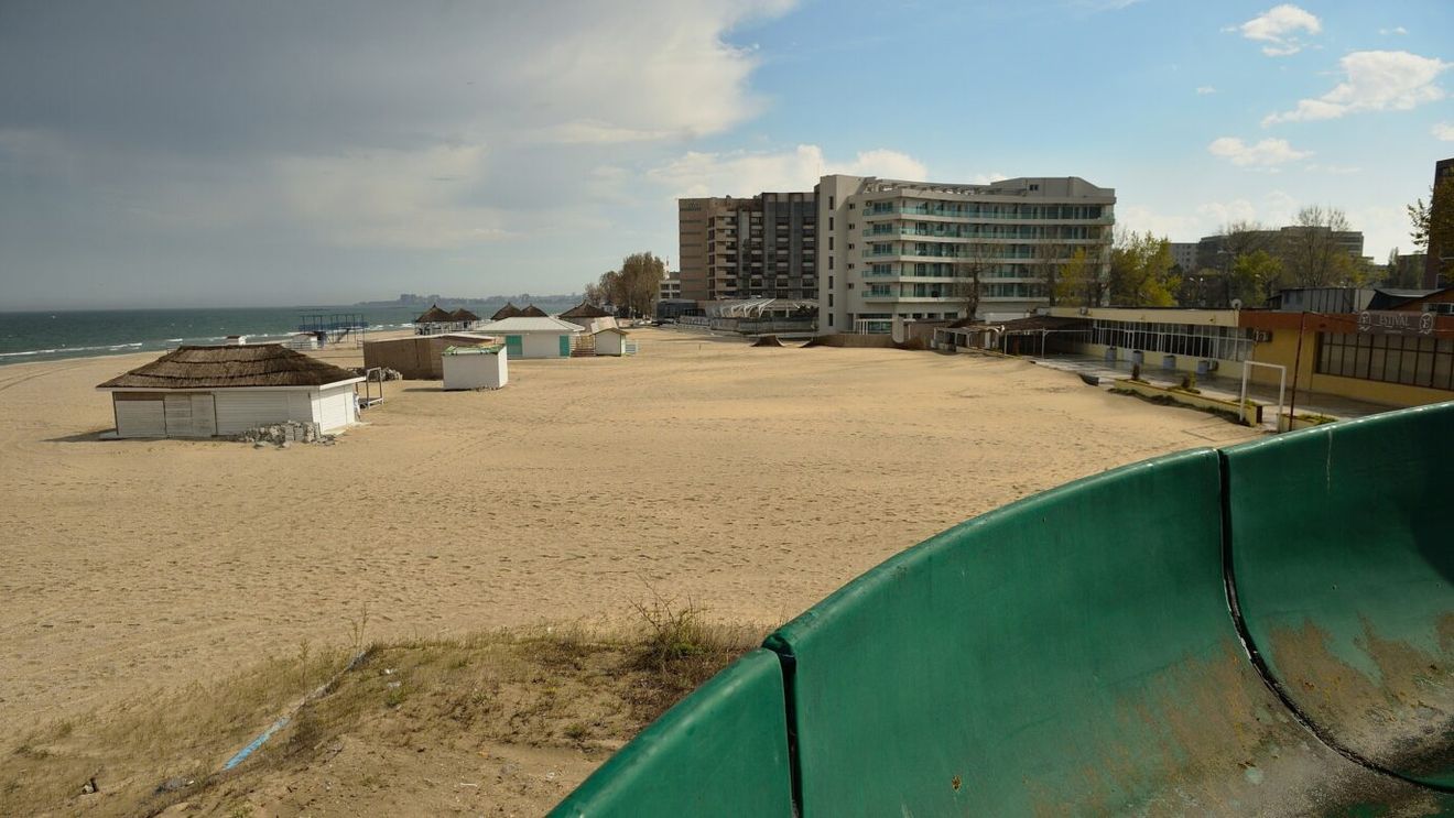 Un milionar român acuză: „Au distrus şi Delta Dunării”. Cum a pierdut amicul său 9 milioane de euro pe litoral printr-o decizie aberantă legată de plajă