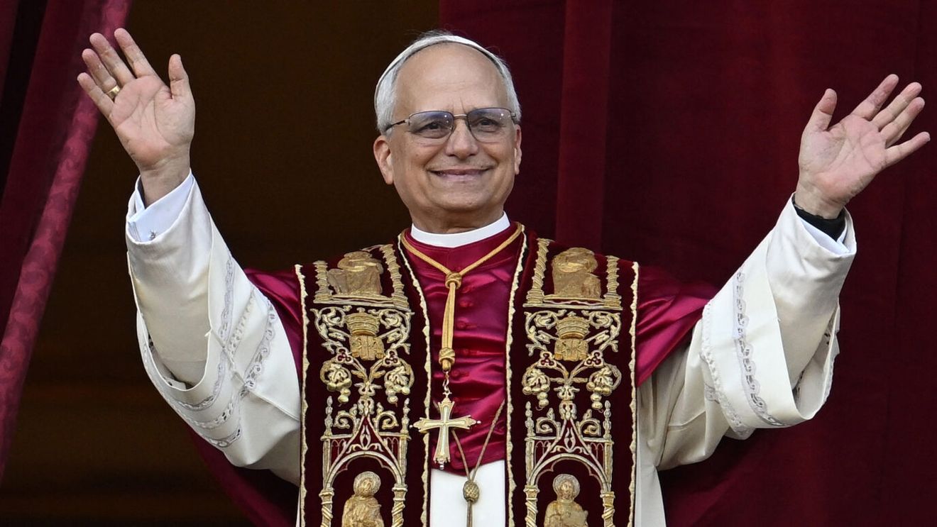 „De aia l-au ales pe Papa Leon acum”. Reacțiile incredibile apărute, după numirea lui Robert Prevost în fruntea bisericii catolice