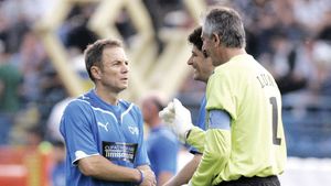 Atac la MM!** "Pușcăria nu e bună la Steaua!"'