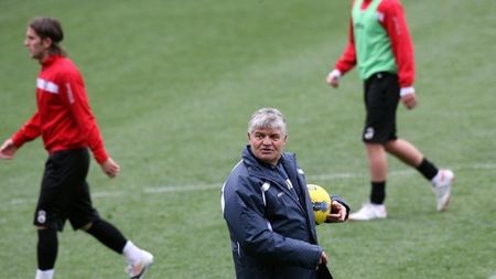 Clujul salută venirea arbitrilor străini: "Să vezi ce liniște o să fie"** Andone face apel la fani: "Vreau stadionul plin"