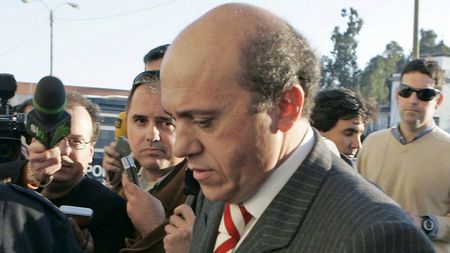 Unul dintre "frații" lui Gigi Becali din fotbalul european,** condamnat la șapte ani de închisoare, pentru că s-a jucat cu banii publici