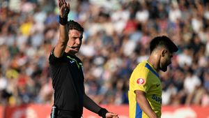 Acționarul Farului a intervenit și l-a făcut praf pe Horia Mladinovic: „A dat 25 la sută gazdelor! Bă, băieți, mai cu responsabilitate”