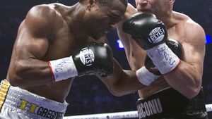 Tributul meciului cu Diaconu!** Jean Pascal va avea brațul drept imobilizat aproape 2 luni!