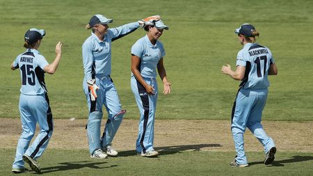 Când regulile nu sunt "discutabile": jucătoare de crichet, suspendată doi ani pentru că a pariat 6 euro!