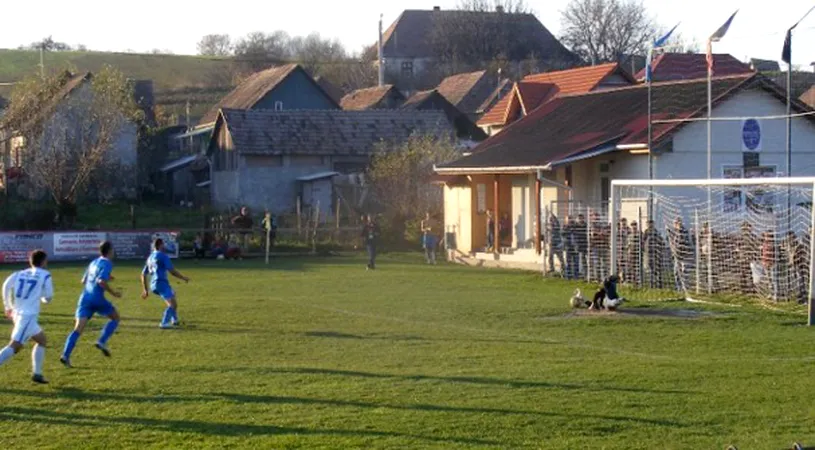 Primele două clasate** evadează în fruntea Ligii 4