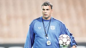 Cea mai MARE surpriză** pe care le-o pregătește Olăroiu rivalilor de la Dinamo