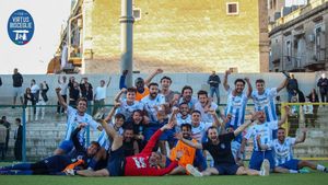 Aşa ceva se vede o dată la 100.000 de meciuri. Un portar a marcat golul anului: a înscris din foarfecă, în prelungiri şi echipa lui s-a salvat de la retrogradare