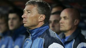 Dan Petrescu: "Stelea a plecat pentru că vrem să dăm credit unui portar tânăr"