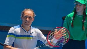 Fostul mare tenismen Alexander Dolgopolov se află la Kiev și e pregătit să moară! Declarații șocante: „Poate mă vor ucide sau îi voi ucide eu pe ei! Așa e în război”