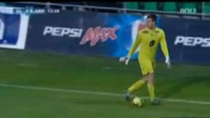 Cum de ei îi văd și noi nu? VIDEO Chelsea l-a descoperit pe noul Cech în liga a 2-a norvegiană!