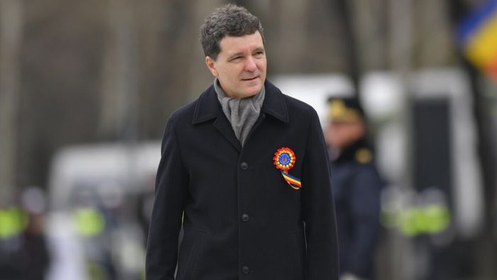 Reacția lui Nicușor Dan despre tragedia din Elveția în care și-au pierdut viața 40 de persoane