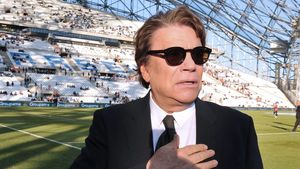 A murit Bernard Tapie, „omul cu o mie de vieți” care a făcut-o pe Olympique Marseille campioană europeană