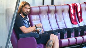 Dan Alexa, ca și plecat de la Rapid! Daniel Pancu anunță schimbări totale: „E o listă cu cinci nume, sunt și antrenori de play-off”