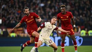 Radu Drăgușin schimbă campionatul. Ce spune agentul fundașului despre transfer: „Avem contacte avansate cu un club din Premier League”