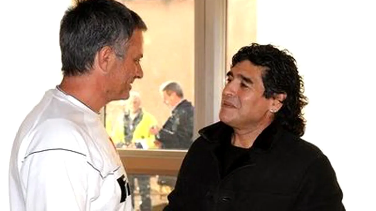 Mourinho a vânat un autograf de la Maradona