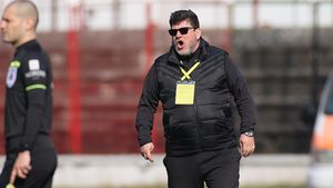 Cristian Pustai a răbufnit după ce FC Buzău a ratat play-off-ul: ”Ce să fac, să mă bat cu arbitrul?” ”Profesorul”, avalanșă de întrebări retorice după eșecul cu Concordia