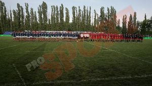 Becali nu a scăpat de furia steliștilor nici la meciurile de rugby:** "Ciobane, pleacă din Ghencea!"