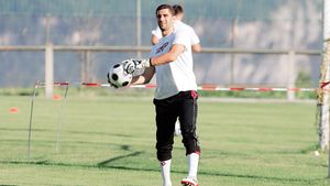 Coman: „Dacă era Copos patron, semnam de cinci ori"