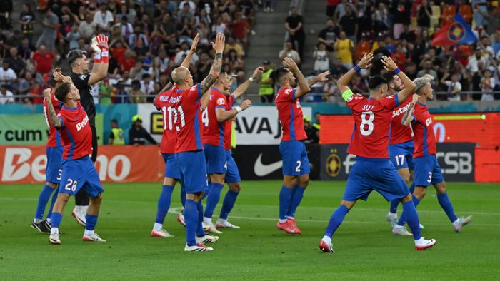 „Să vă spună Ilie”. Gigi Becali l-a pus pe Ilie Dumitrescu să explice în direct, la TV, momentul cheie din FCSB – Drita