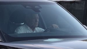 Frații Becali n-au ratat nunta Kirei Hagi. Giovanni și Victor, impresarii care l-au dus la FC Barcelona pe Gică Hagi, au venit la evenimentul monden al verii