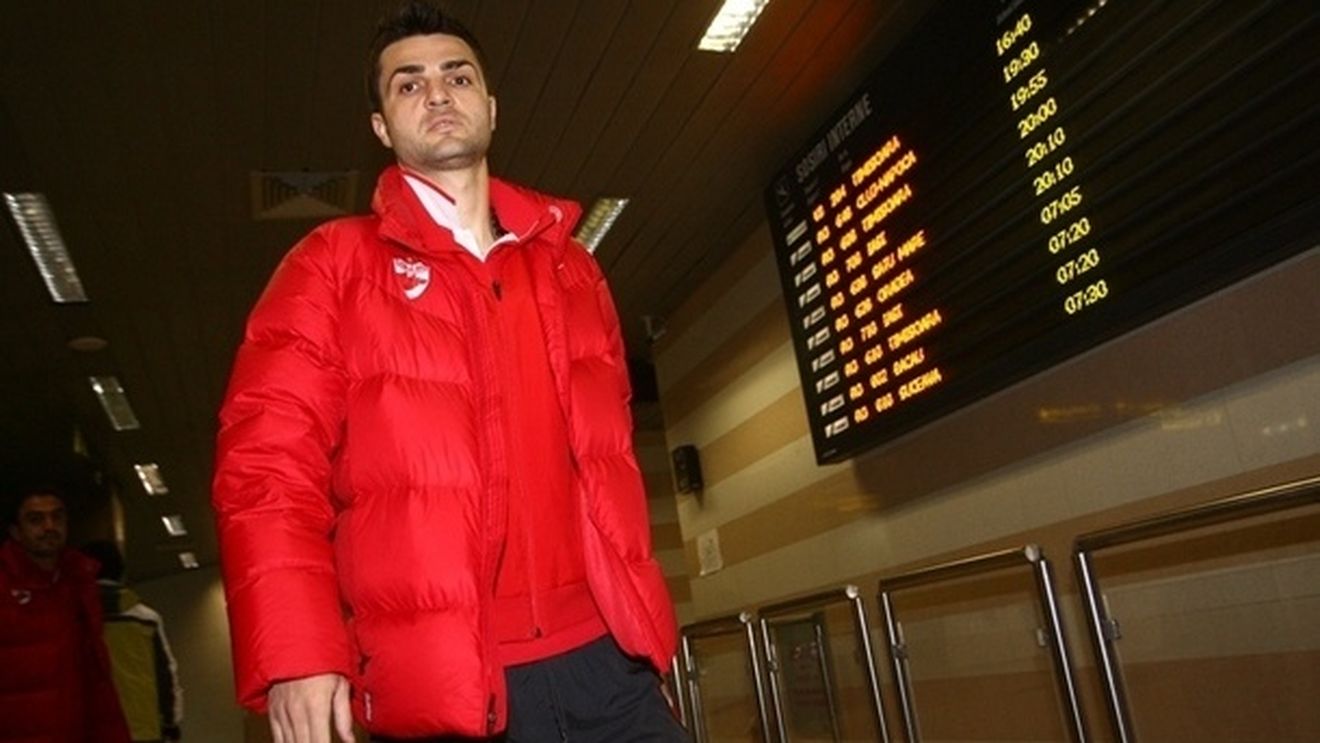 OFICIAL** Bratu și-a reziliat contractul cu Dinamo! Vezi ce echipe îl vor