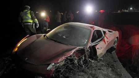 FOTO | Arturo Vidal a produs un accident extrem de grav. Chilianul, aflat în stare de ebrietate, a postat apoi un filmuleț pe net | VIDEO