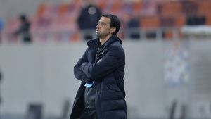 FCSB, ca în "cascadorii râsului"! Ilie Dumitrescu, despre startul dezastruos din primăvară: "Văd pe cineva în Cișmigiu!" Bogdan Vintilă, ținta criticilor