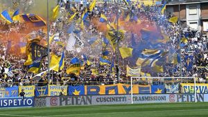 Parma a revenit după 3 ani în Serie A, dar e la un pas de dezastru! Federația cere retrogradarea echipei din cauza unui blat pus la cale pe WhatsApp. Un alt club din prima ligă riscă să fie exclus pentru fraudă. Crotone și Palermo au șanse mari să le înlocuiască