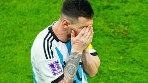 Leo Messi va fi în lacrimi când va citi dedicația fiului său Thiago, înaintea finalei contra Franței! A scris versurile melodiei care a devenit hit la Cupa Mondială din Qatar: „M-am născut în Argentina, țara lui Diego și Lionel...”
