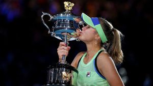 Incredibila poveste a Sofiei Kenin, câștigătoarea Australian Open! Tatăl ei a fost primul antrenor: "A trebuit să muncesc și noaptea! Ne antrenam pe drumuri, a fost foarte dur"