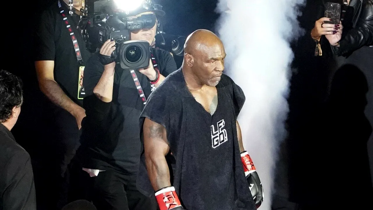 Propunerea indecentă pe care Mike Tyson a primit-o după ce a boxat cu Jake Paul. Ce trebuie să facă timp de o oră