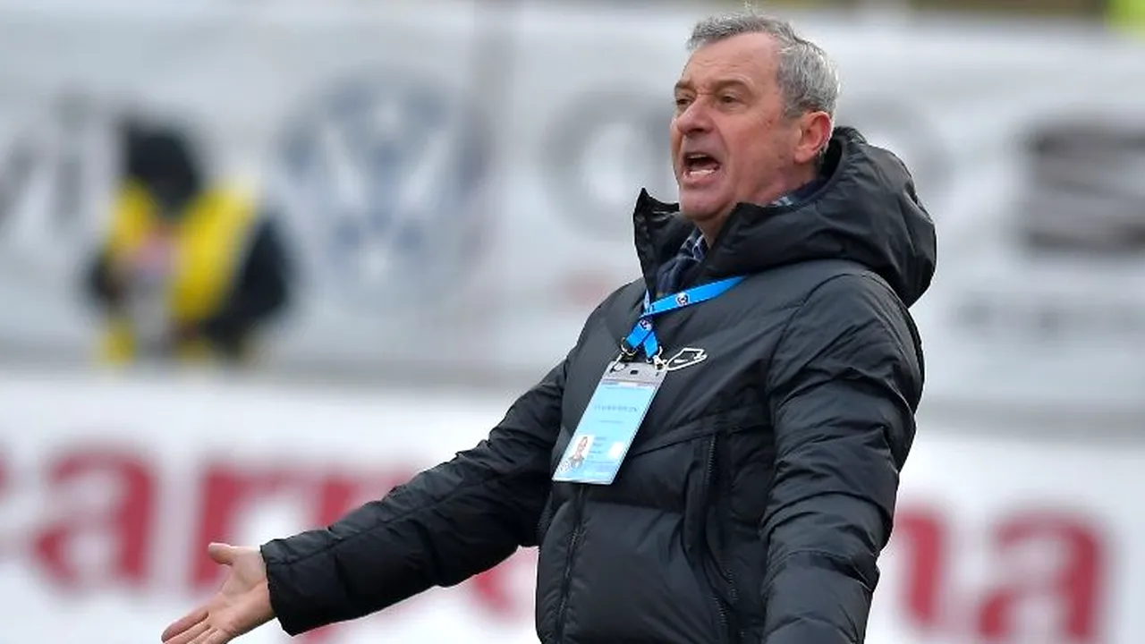 Mircea Rednic, decizie dură înaintea meciului crucial cu Dinamo: „Suferim!” A scos un jucător din lot și anunță un debut
