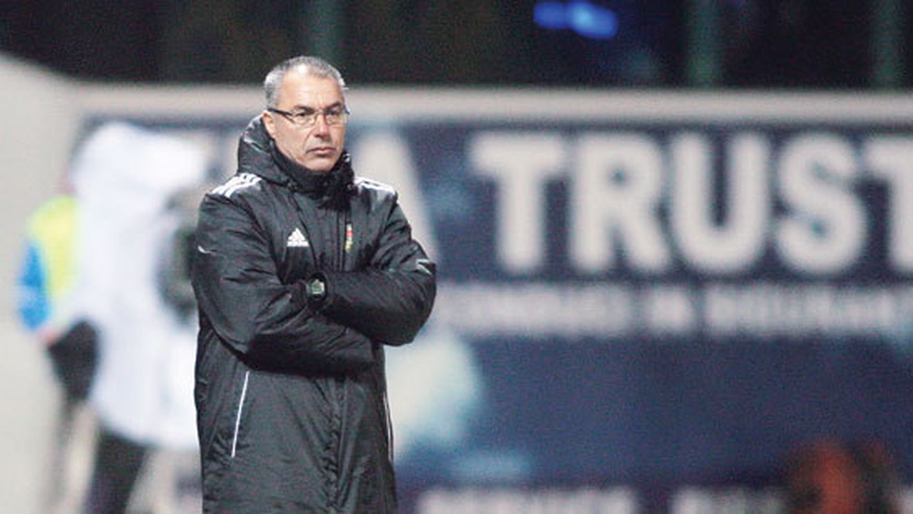 "Șumi", Costa, cine urmează?** Doi antrenori au plătit cu postul după confruntările cu Rapid, iar Inacio tremură înainte de meciul din Giulești