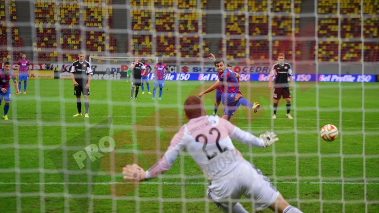  "Să nu râdeți de mine!" INTERVIU cu portarul care a încasat 5 goluri în 13 minute de la Rusescu și Keșeru. Christensen: "De ce să-mi doresc să uit acest meci? E debutul meu în Europa"