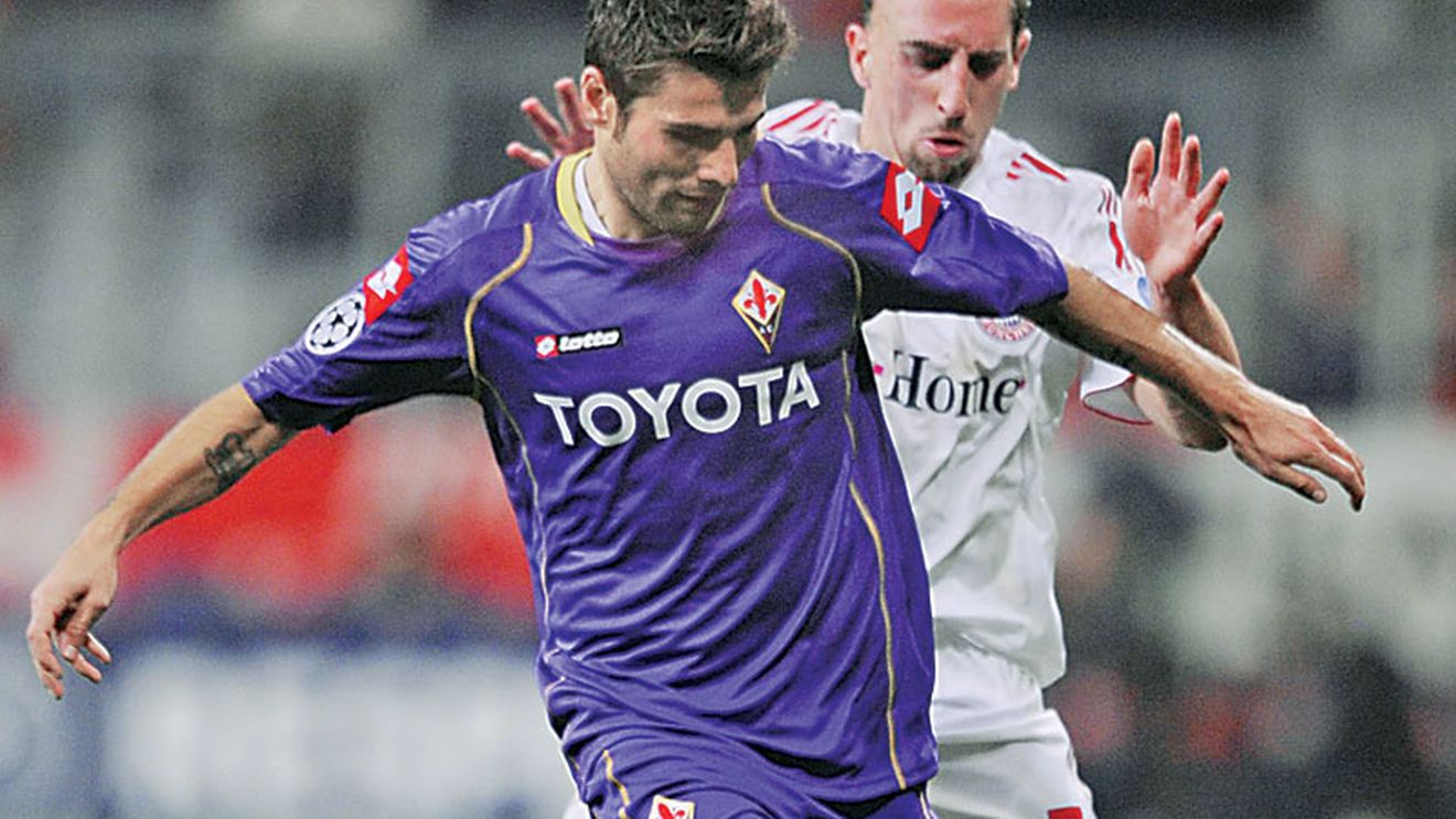 Mutu va fi forțat de Prandelli în partida cu Bayern