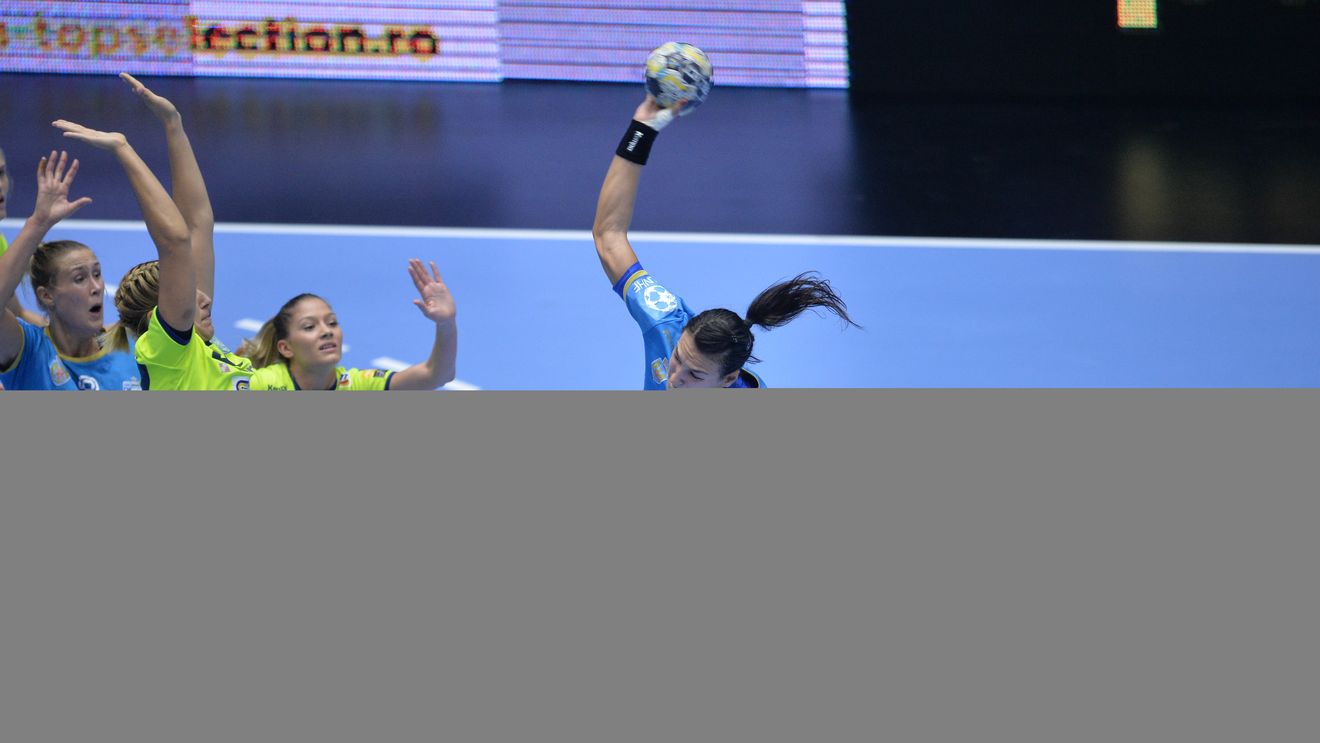 Au forțat cât a fost nevoie! CSM București a obținut a doua victorie la peste 10 goluri diferență în Liga Campionilor, într-un meci cu Vistal Gdynia în care Cristina Neagu a dat recital