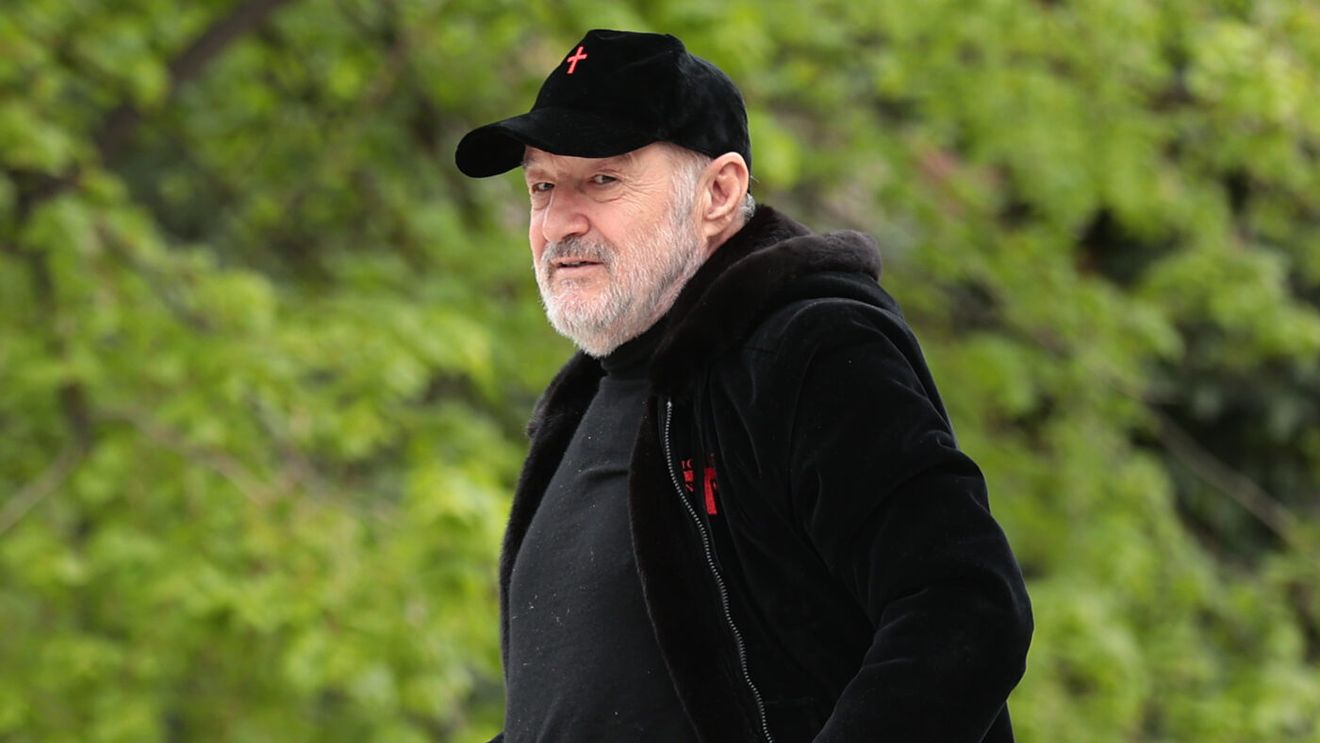 Gigi Becali cere 10.000.000 pentru transferurile celor două vedete de la FCSB. Giovanni Becali negociază plecările fotbaliştilor