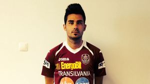 FOTO: După Costea, CFR Cluj a mai oficializat un transfer: "Bun venit, Javier!"
