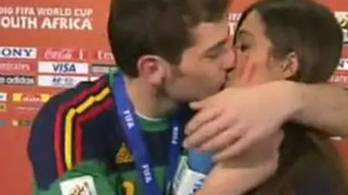 VIDEO** Casillas și-a sărutat pasional iubita în timpul interviului!