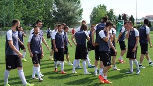 Reunire "săracă" la ACS Poli. Trupa lui Dan Alexa a avut puține noutăți la primul antrenament de la promovare: "Mai bine mai târziu decât deloc"